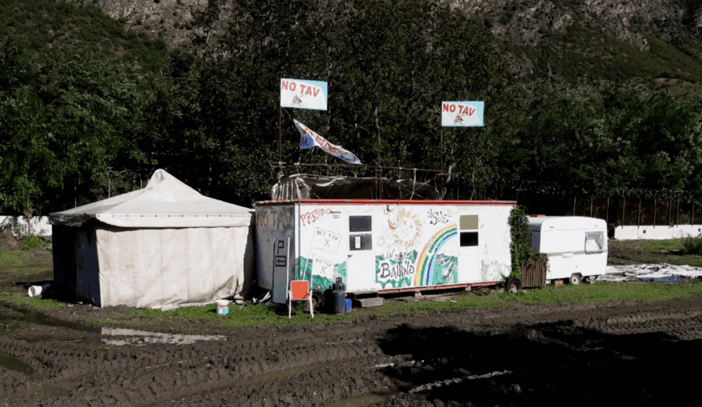 La montagna li fermerà